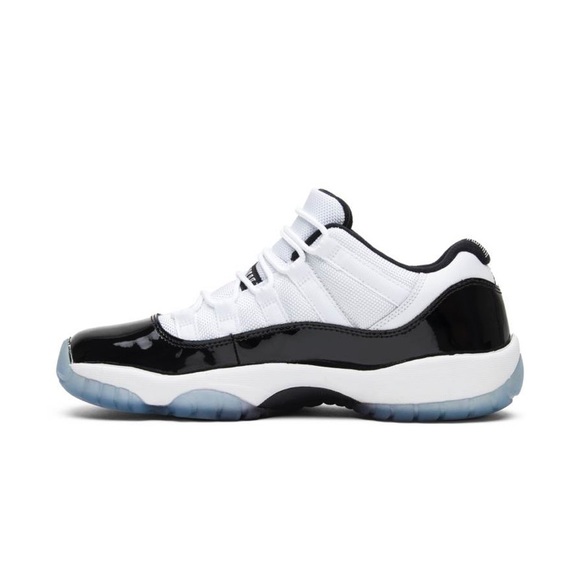 Jordan 11 Low - Picture 3 of 12